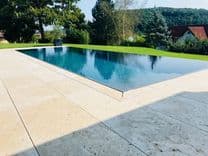 Modell 6: Steineinlage für Infinity-Pool und Gewerbe, Partner von Modell 7